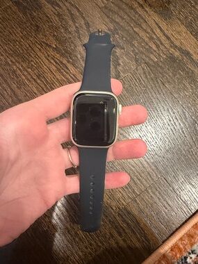 Apple Watch Series 7